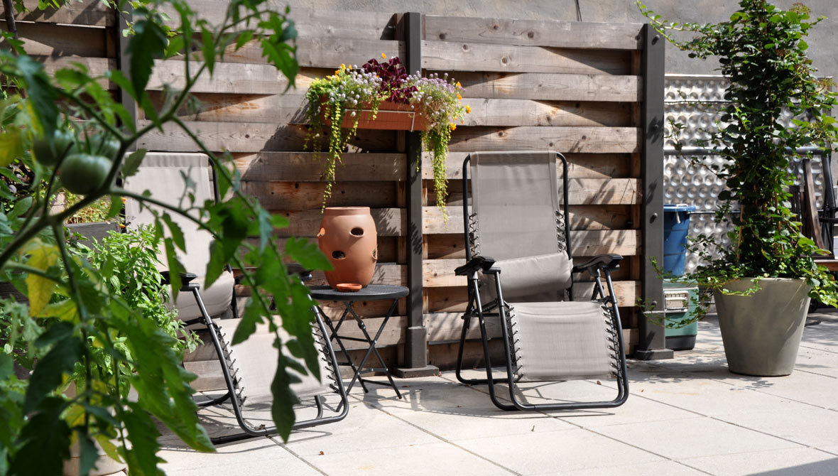 home for two art collectors